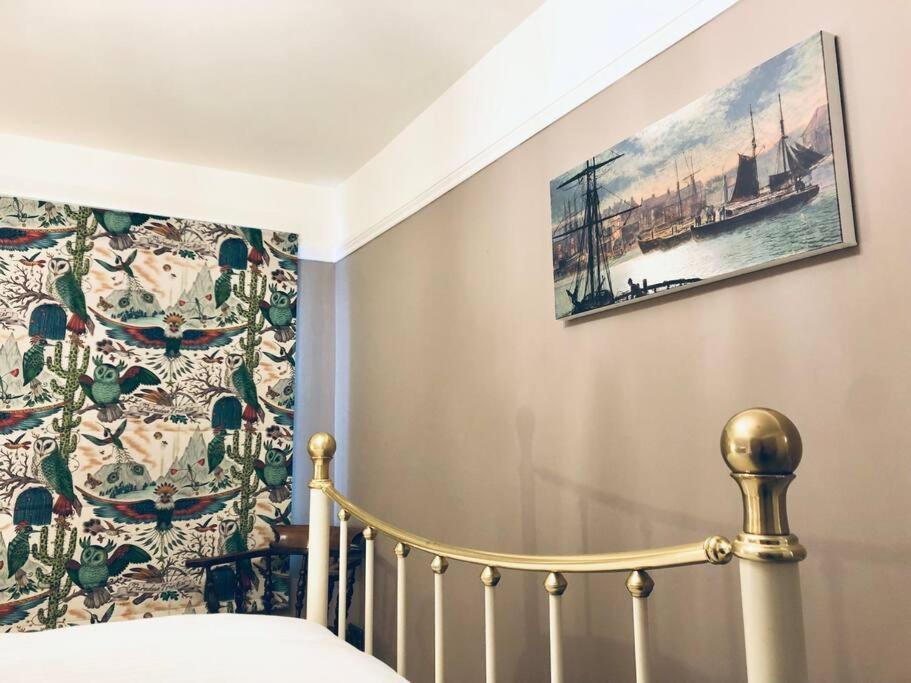 The Pirate'S Palace, Whitby - Elegant, Comfy, Fun ภายนอก รูปภาพ